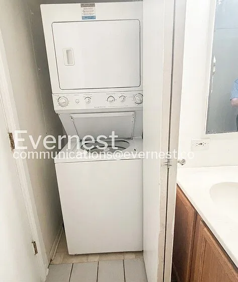 1834 Ridge Ave #121 — Photo 8
