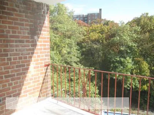 Rented by Rachel Realty | media 2