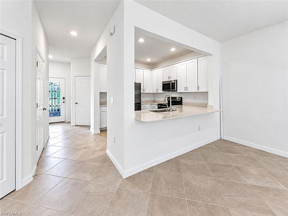 5th image of 2893 Citrus ST