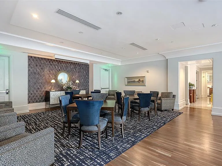 1350 Main St #1007 — Photo 38