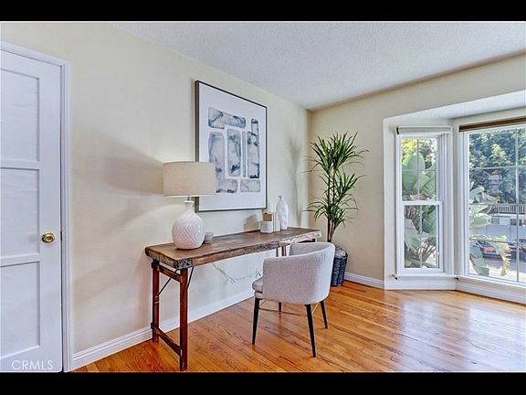 3rd image of 104 Lime Ave