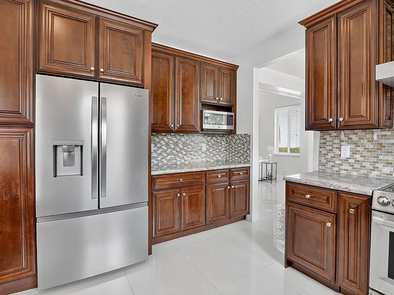 3701 Condor Ct — Photo 17