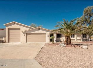 3655 Clearwater Dr, Lake Havasu City, AZ 86406