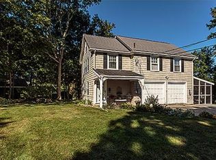 58R Mishawum Rd, Woburn, MA 01801