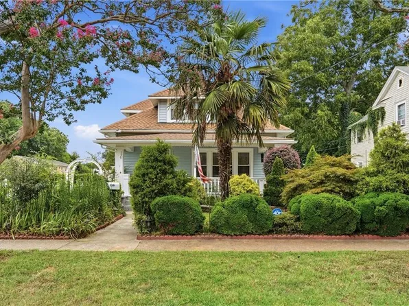 136 W Government Ave, Norfolk, VA 23503