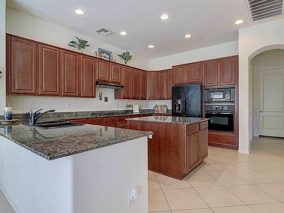 5th image of 60 N Parkview Ln