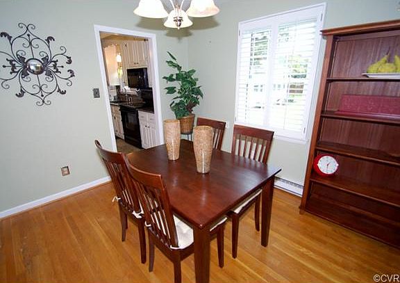 5th image of 2305 Wedgewood Ave