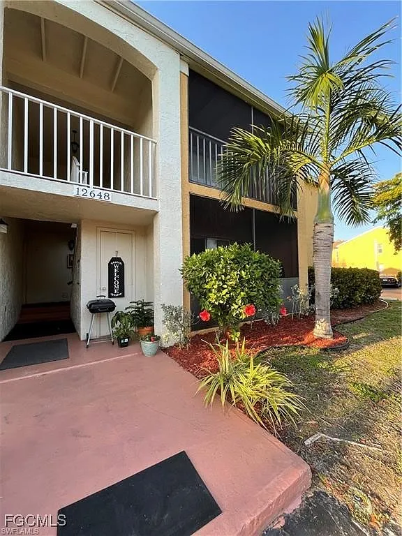 2 bed, 2.0 bath, 1047 sqft, $1,500 — Photo 2