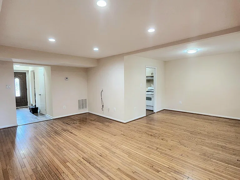 10823 Bucknell Dr #30 — Photo 4