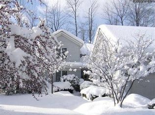 632 Blue Spruce Trl, Auburn Township, OH 44023