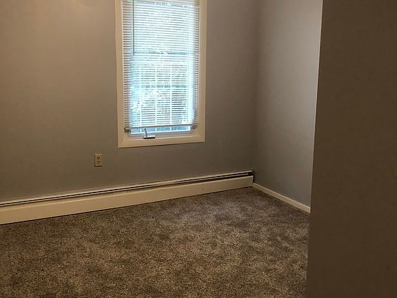 5th image of 41 West St APT 11