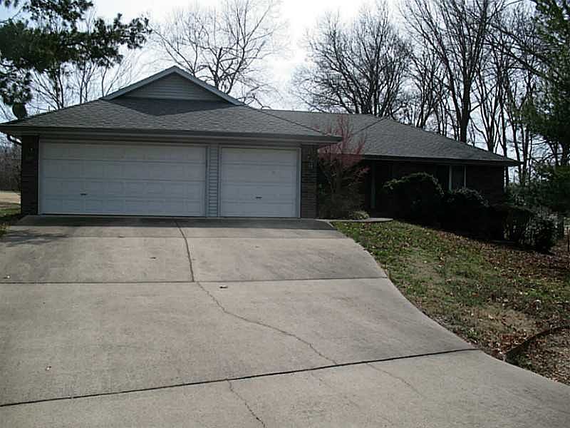 1st image of 11 Monikie Cir