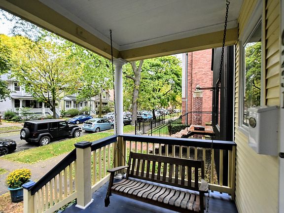 5th image of 6231 N Lakewood Ave