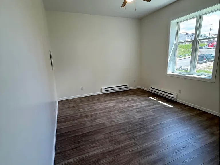 241 Locust Ave #1 — Photo 2
