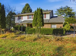 4960 Lakeview Dr, Powell, OH 43065