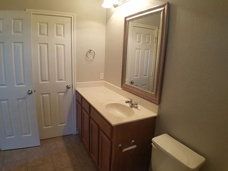 2502 Allred Dr — Photo 21