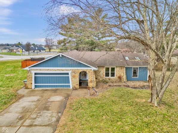 3701 Balsam Ct, Columbus, IN 47203