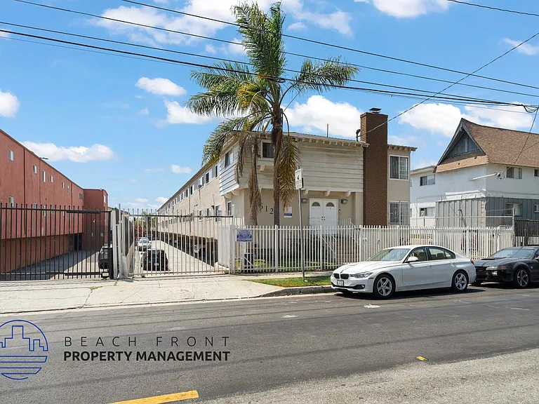 3612 W. 102nd St. — Photo 9