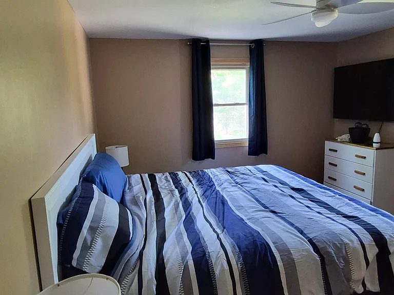 8 Raymond Rd — Photo 10