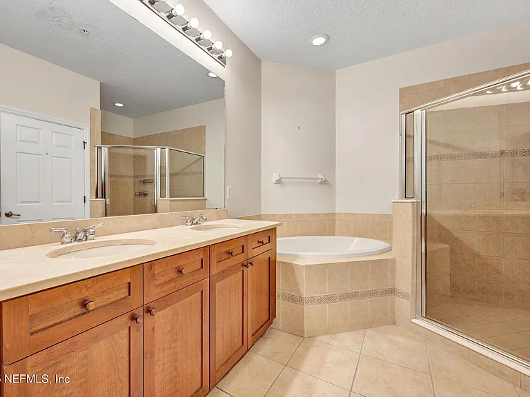 210 Paseo Terraza 405 St #405 — Photo 31
