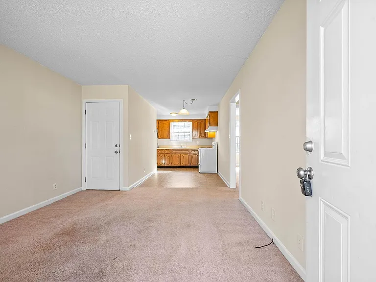 72 Current St — Photo 3