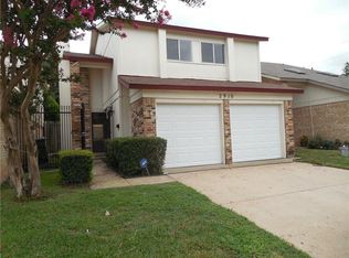 2910 Antares Cir, Garland, TX