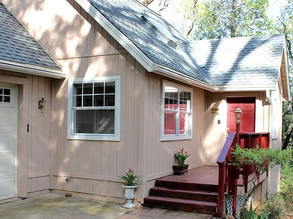 2nd image of 220 Pine Cove Dr