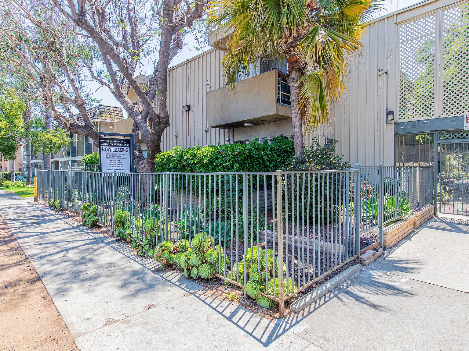 Langdon apts — Photo 1