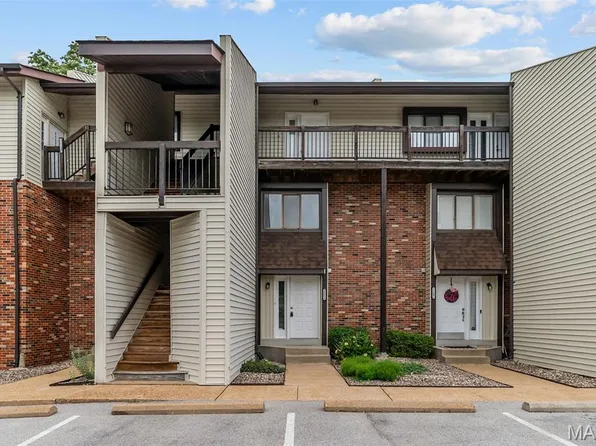 3111 Broken Oak Dr APT B, Saint Louis, MO 63129
