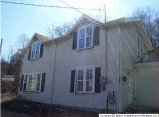 988 Van Duzer St, Staten Island, NY 10304