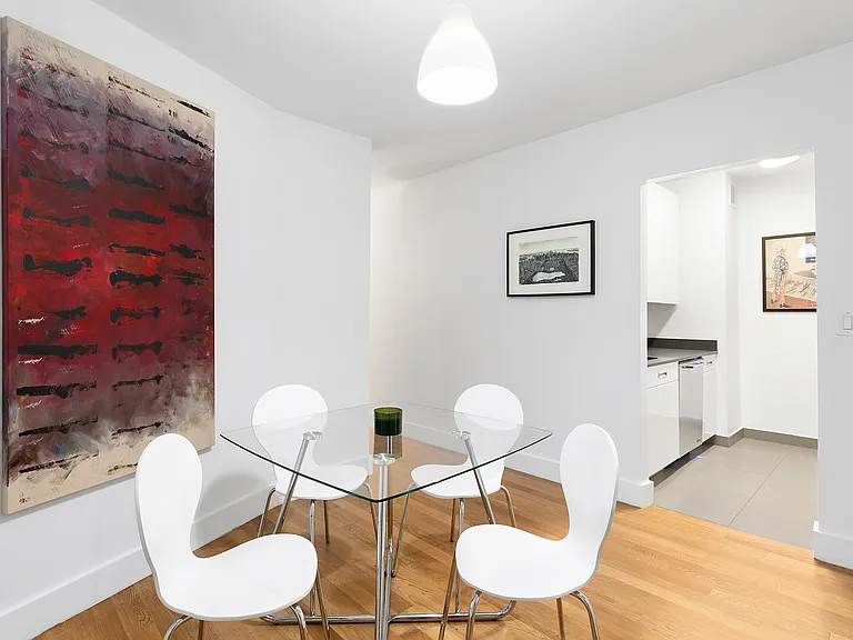 99 John St #826 — Photo 3