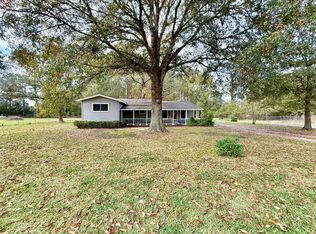 5855 Tyler St, Vidor, TX 77662