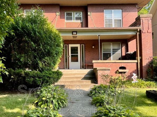 27 Casterton Ave #1