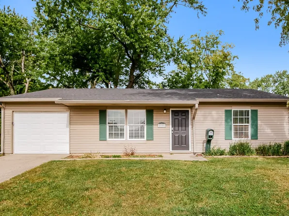 8858 Frontenac Rd, Indianapolis, IN 46226