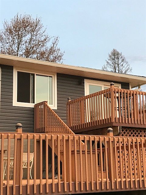 2nd image of 3285 Arrowhead Dr