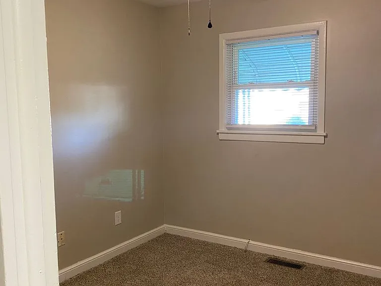 2059 Bancroft St — Photo 9