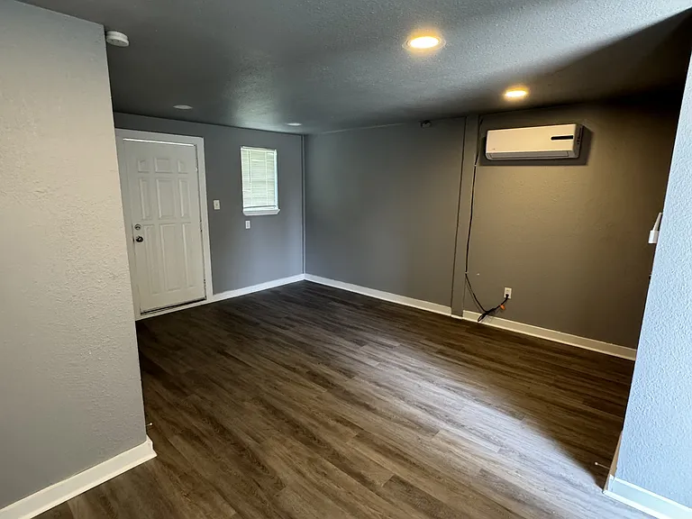 115 Plainview Dr — Photo 4