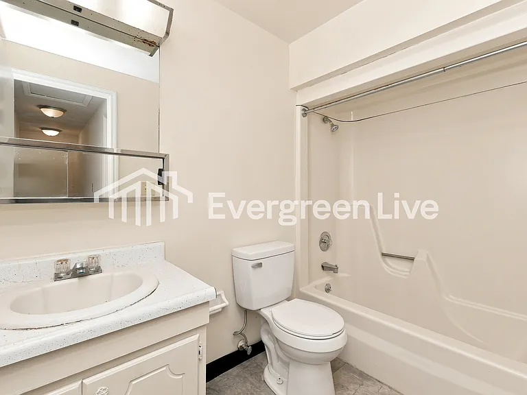 7691 Mount Hood Dr — Photo 10