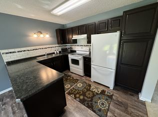 1220 NW 3rd Ave APT 2, Grand Rapids, MN 55744