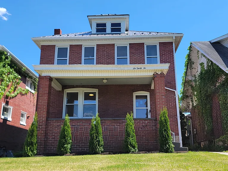 632 Hill Top Dr — Photo 28