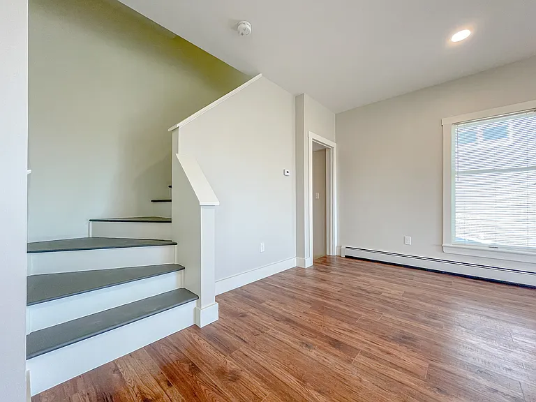 300 Preble St #R — Photo 24