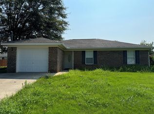 146 Oakwood Dr, Midland City, AL 36350
