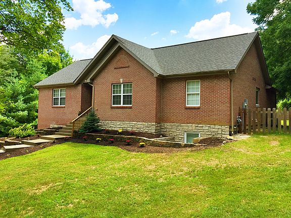 2nd image of 8164 N Dilcrest Cir