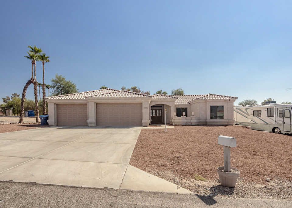 1st image of 2450 Baron Dr