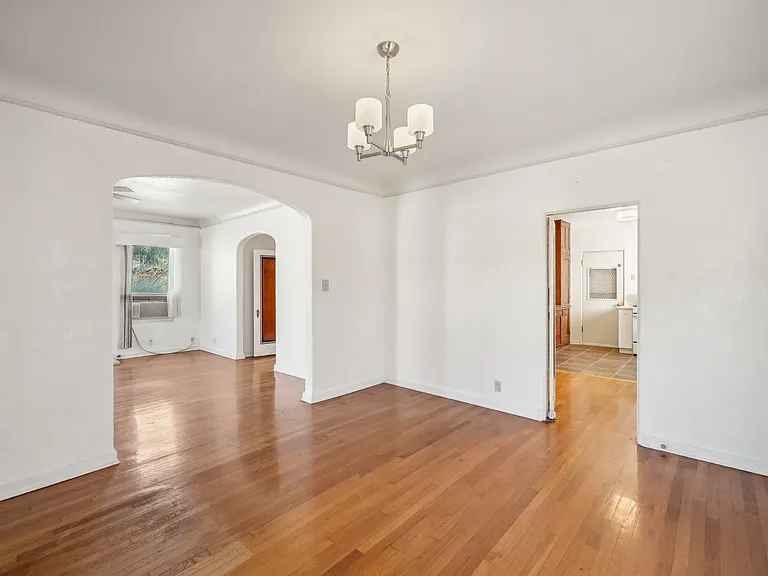 326 E Mistletoe Ave #2 — Photo 41