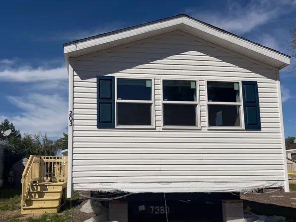 41275 Old Michigan Ave Trlr 203, Canton, MI 48188