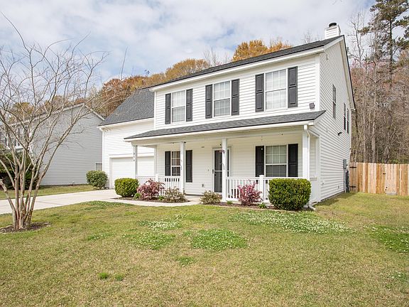 3rd image of 538 Beverly Dr