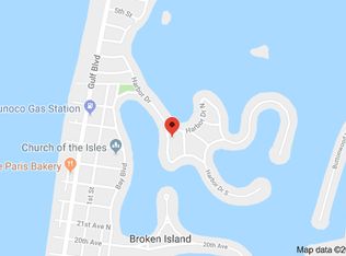 406 Harbor Dr S, Indian Rocks Beach, FL 33785
