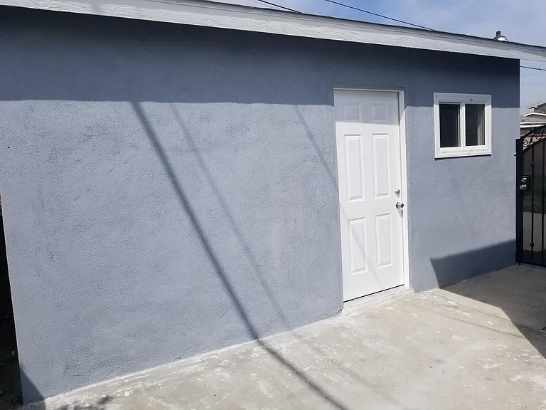 1537 W Woodcrest Ave #A — Photo 10