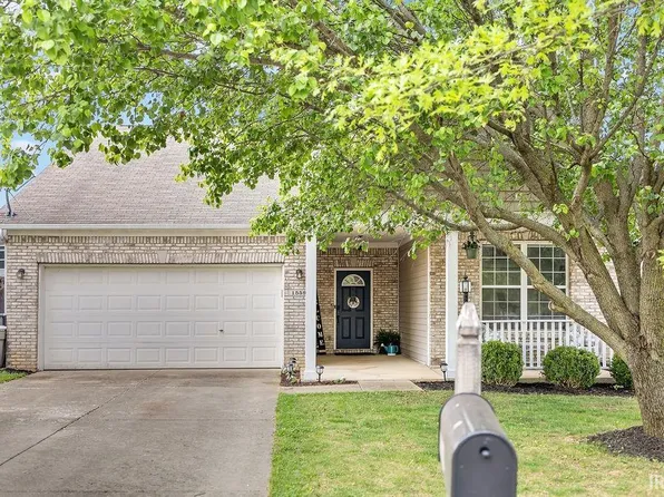 1559 W Castle Ct, Bloomington, IN 47403